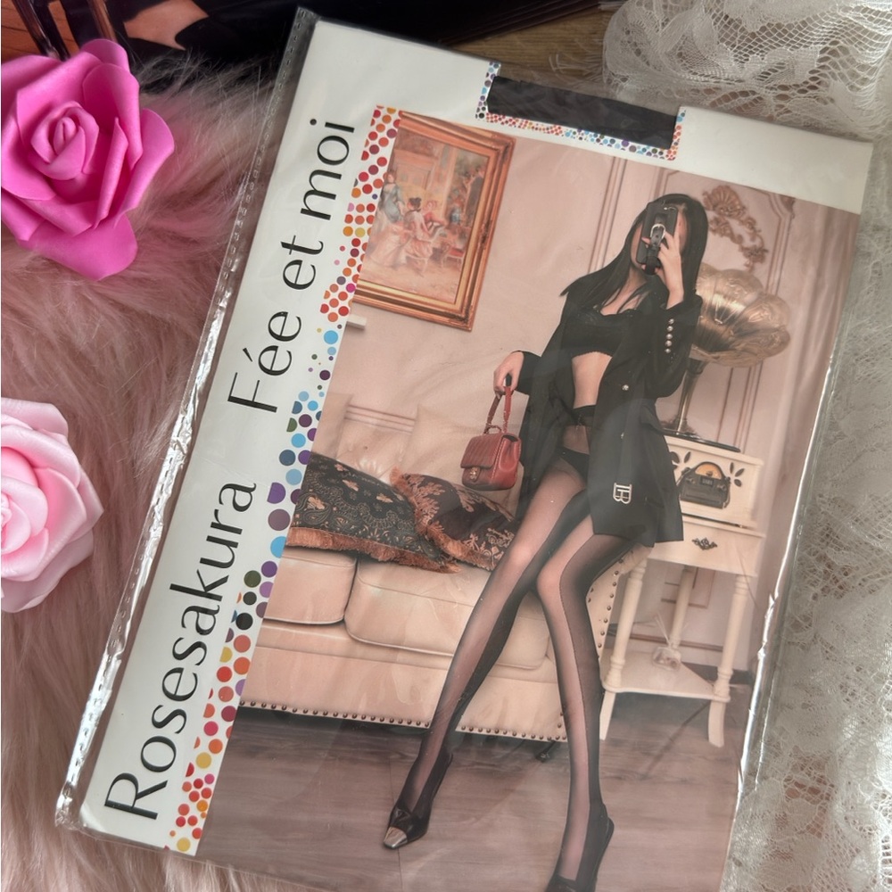 Rosésakura Fée et moi Sheer Black Tights